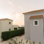 Vasilopoulos Residences - Anthia With Jaccuzzi & Emelia With Shared Pool ארגוסטולי