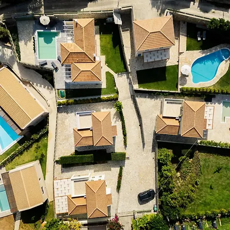 Vasilopoulos Residences - Anthia With Jaccuzzi & Emelia With Shared Pool וילה *