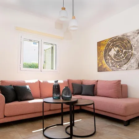Vasilopoulos Residences - Anthia With Jacuzzi & Shared Pool Villa *