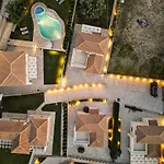 Vasilopoulos Residences - Anthia With Jaccuzzi & Emelia With Shared Pool