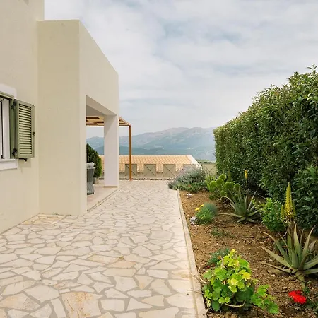 Vasilopoulos Residences - Anthia With Jaccuzzi & Emelia With Shared Pool Vila Argostoli (Kefalonia)