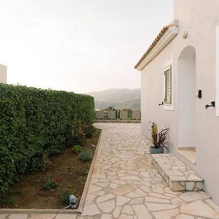 Βίλα Vasilopoulos Residences - Anthia With Jaccuzzi & Emelia With Shared Pool Αργοστόλι