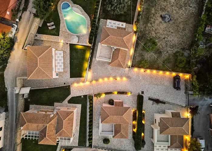 Vasilopoulos Residences - Anthia With Jaccuzzi & Emelia With Shared Pool