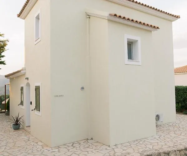 Vila Vasilopoulos Residences - Anthia With Jaccuzzi & Emelia With Shared Pool Argostoli (Kefalonia)