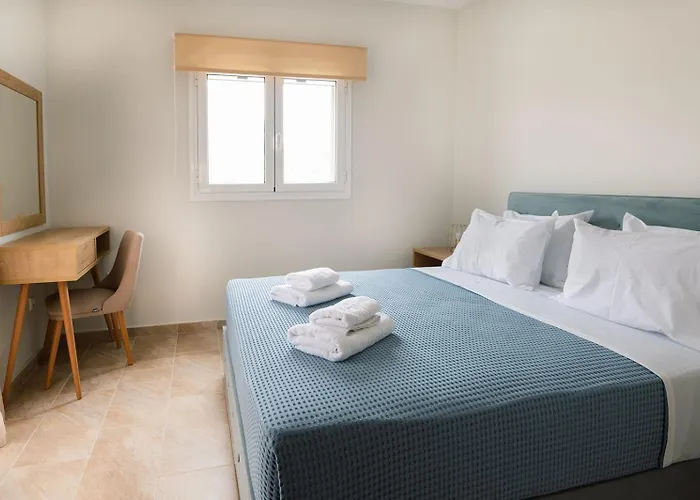 Vila Vasilopoulos Residences - Anthia With Jaccuzzi & Emelia With Shared Pool