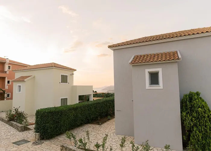 Vasilopoulos Residences - Anthia With Jaccuzzi & Emelia With Shared Pool Argostoli (Kefalonia)