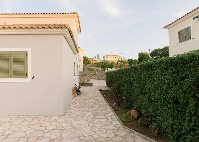 Vila Vasilopoulos Residences - Anthia With Jaccuzzi & Emelia With Shared Pool *