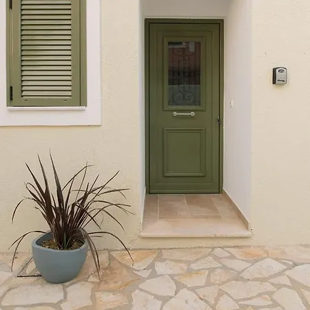 Vasilopoulos Residences - Anthia With Jaccuzzi & Emelia With Shared Pool Villa Argostóli
