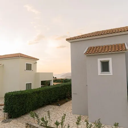Vasilopoulos Residences - Anthia With Jaccuzzi & Emelia With Shared Pool Argostóli
